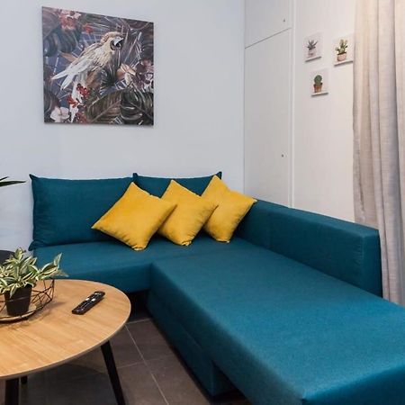 Elegant Urban Escape 1 Bd Apt In Kolonaki Atenas Exterior foto