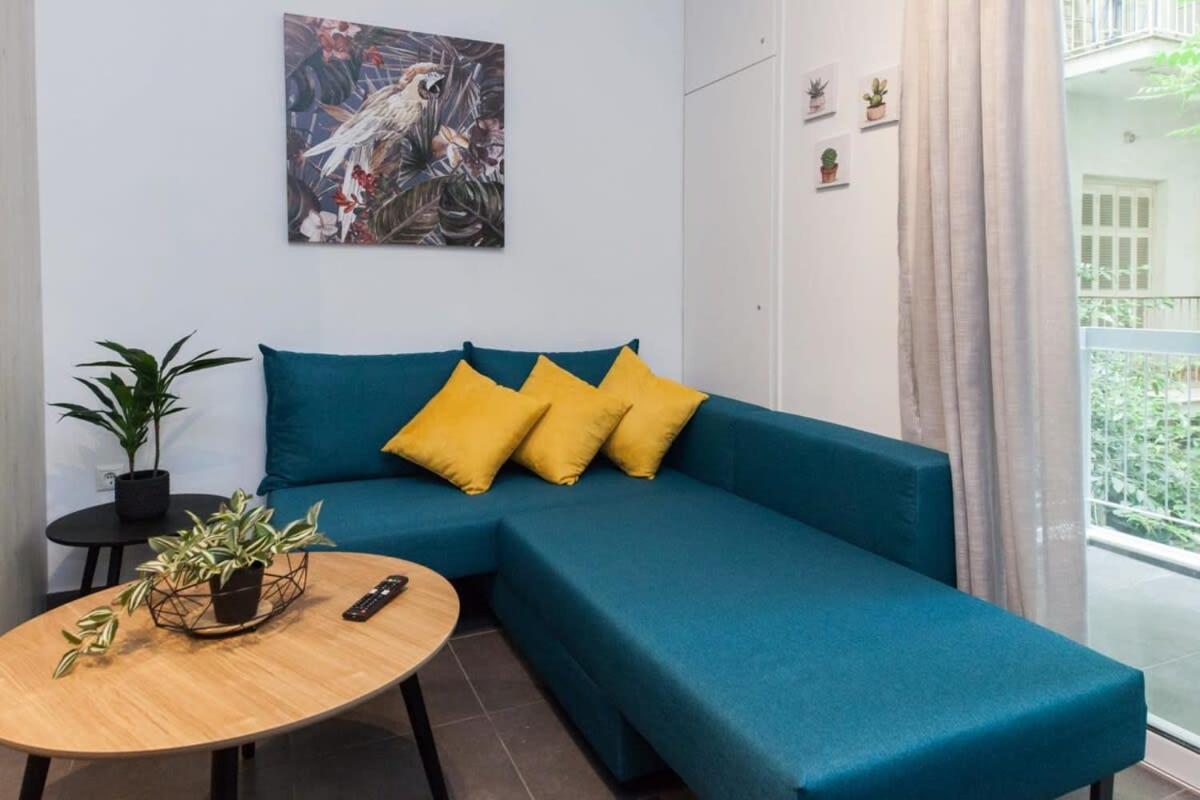 Elegant Urban Escape 1 Bd Apt In Kolonaki Atenas Exterior foto